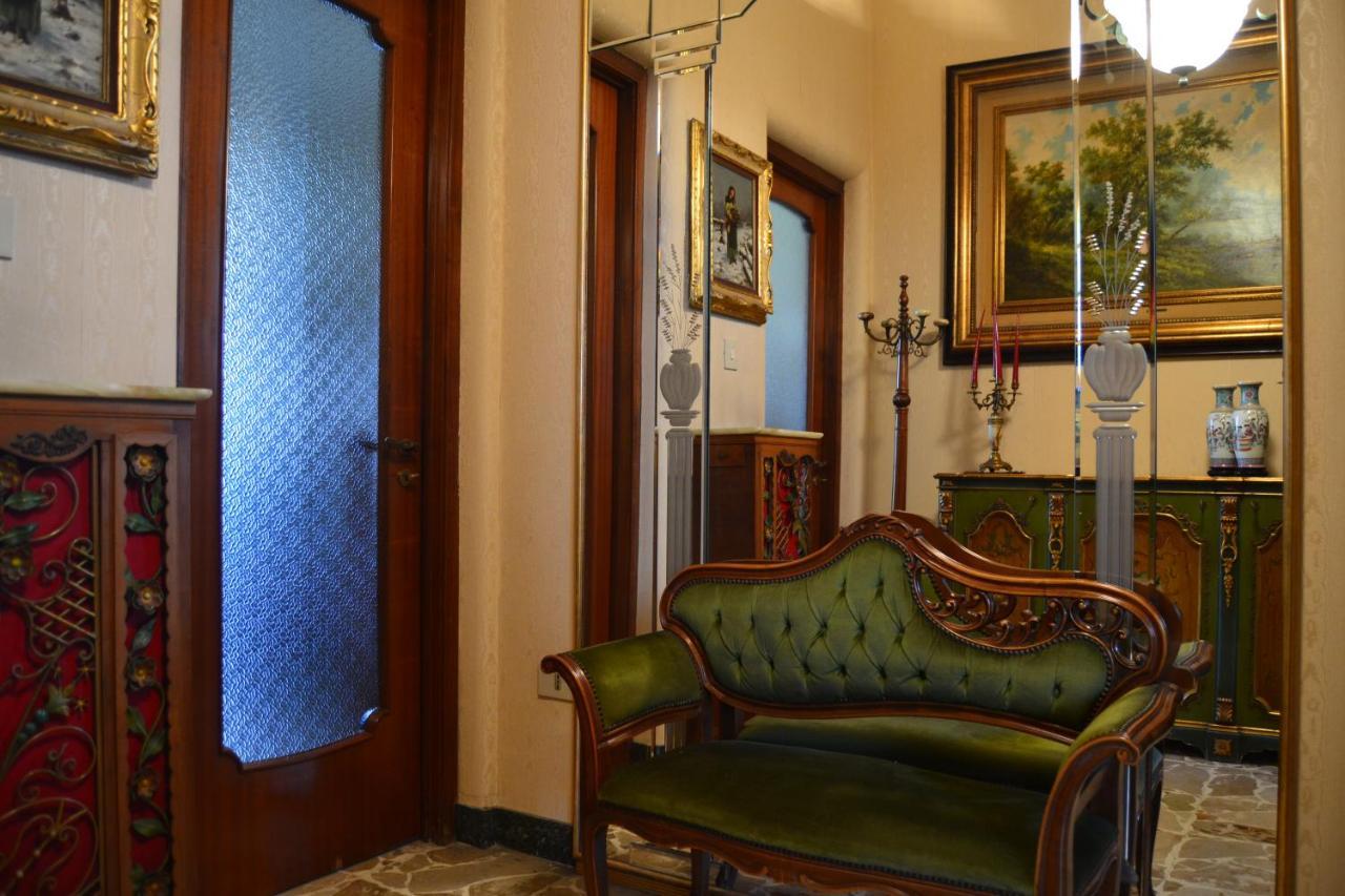 La Maison De Lavinia Aeroporto di Catania Fontana Rossa Esterno foto