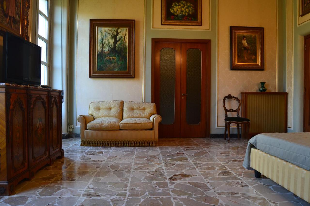 La Maison De Lavinia Aeroporto di Catania Fontana Rossa Esterno foto